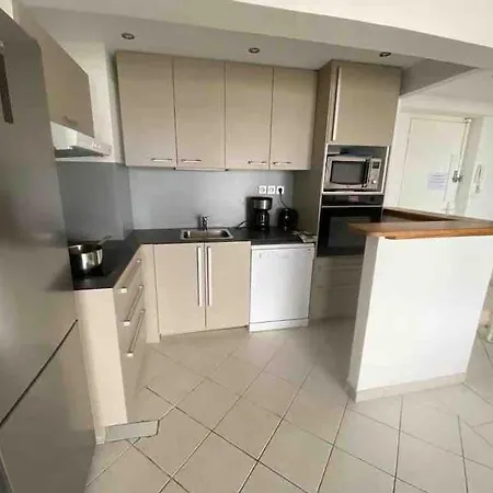 T3 Sur La Vue Feerique Mer,wifi, Parking Inclus , Clim * La Ciotat